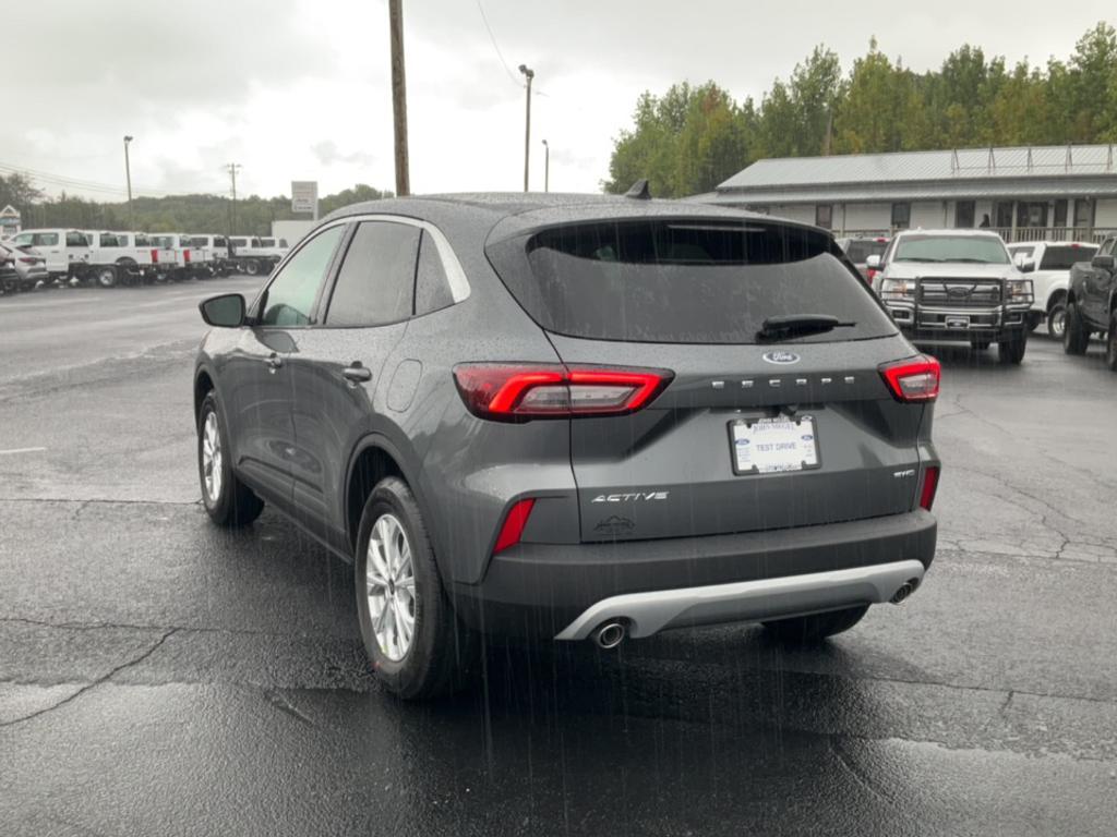 new 2024 Ford Escape car, priced at $24,660