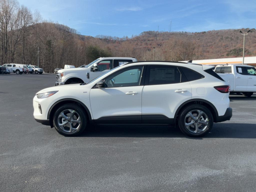 new 2025 Ford Escape car, priced at $32,470