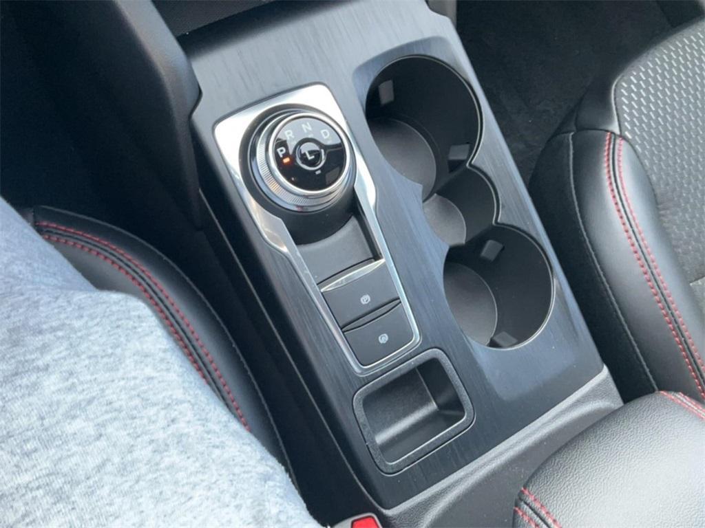 new 2025 Ford Escape car, priced at $30,262