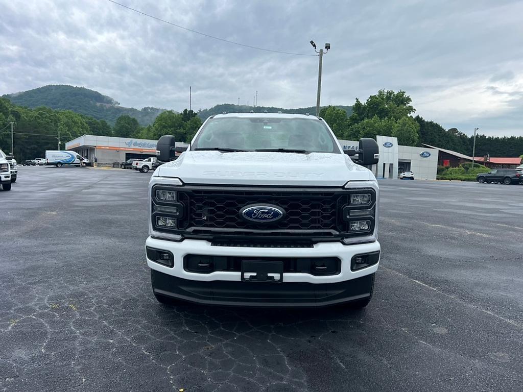 new 2025 Ford F-250 car, priced at $65,870
