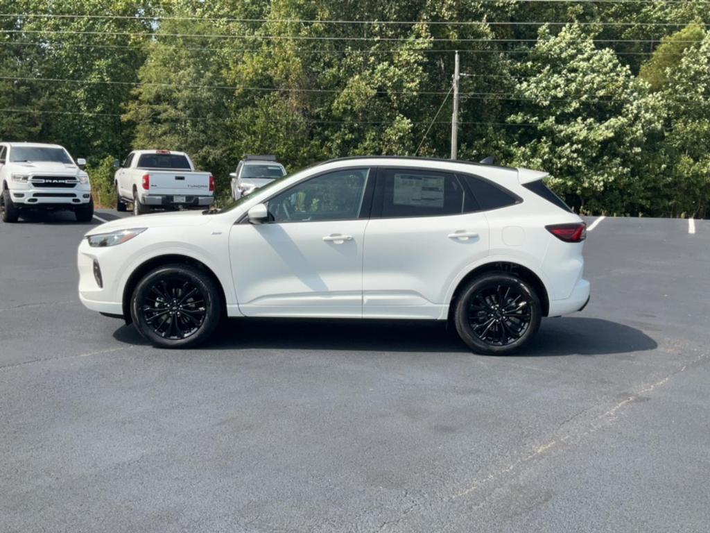 new 2024 Ford Escape car, priced at $35,650