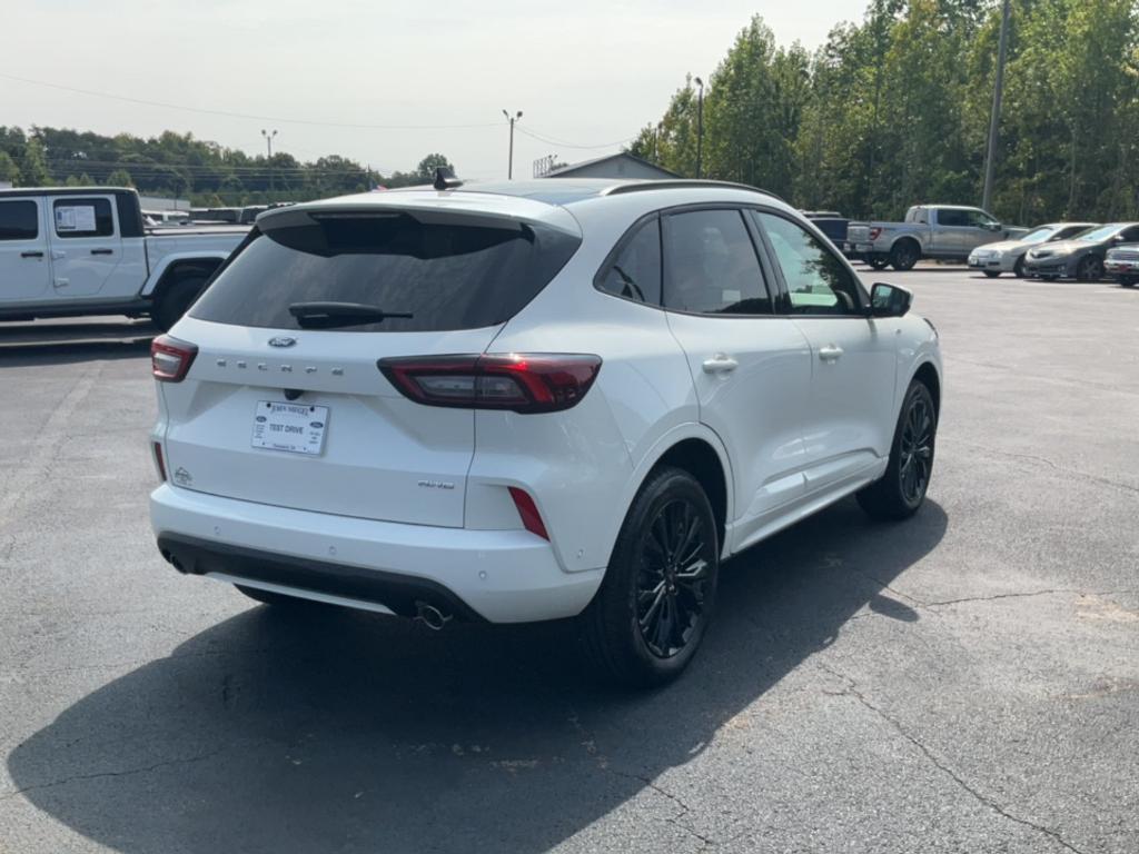 new 2024 Ford Escape car, priced at $35,650