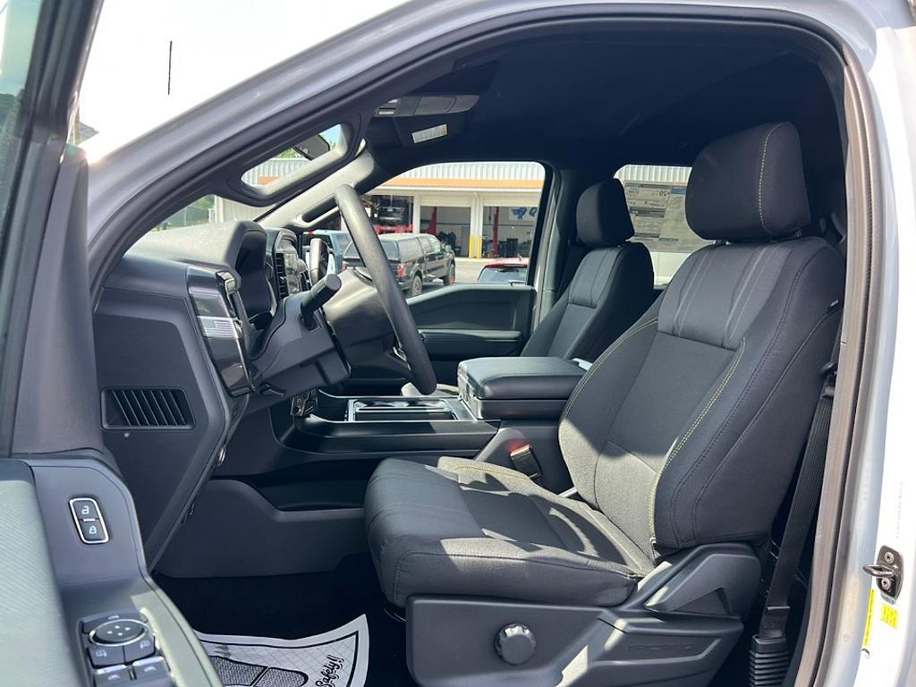new 2025 Ford F-150 car, priced at $45,558
