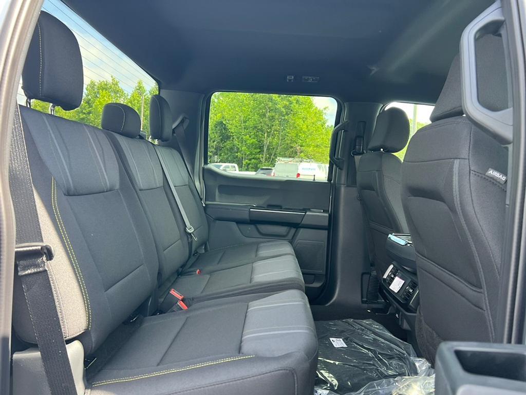 new 2025 Ford F-150 car, priced at $45,558