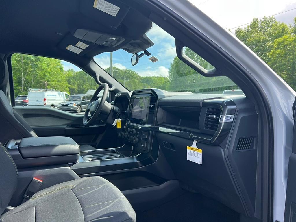 new 2025 Ford F-150 car, priced at $45,558