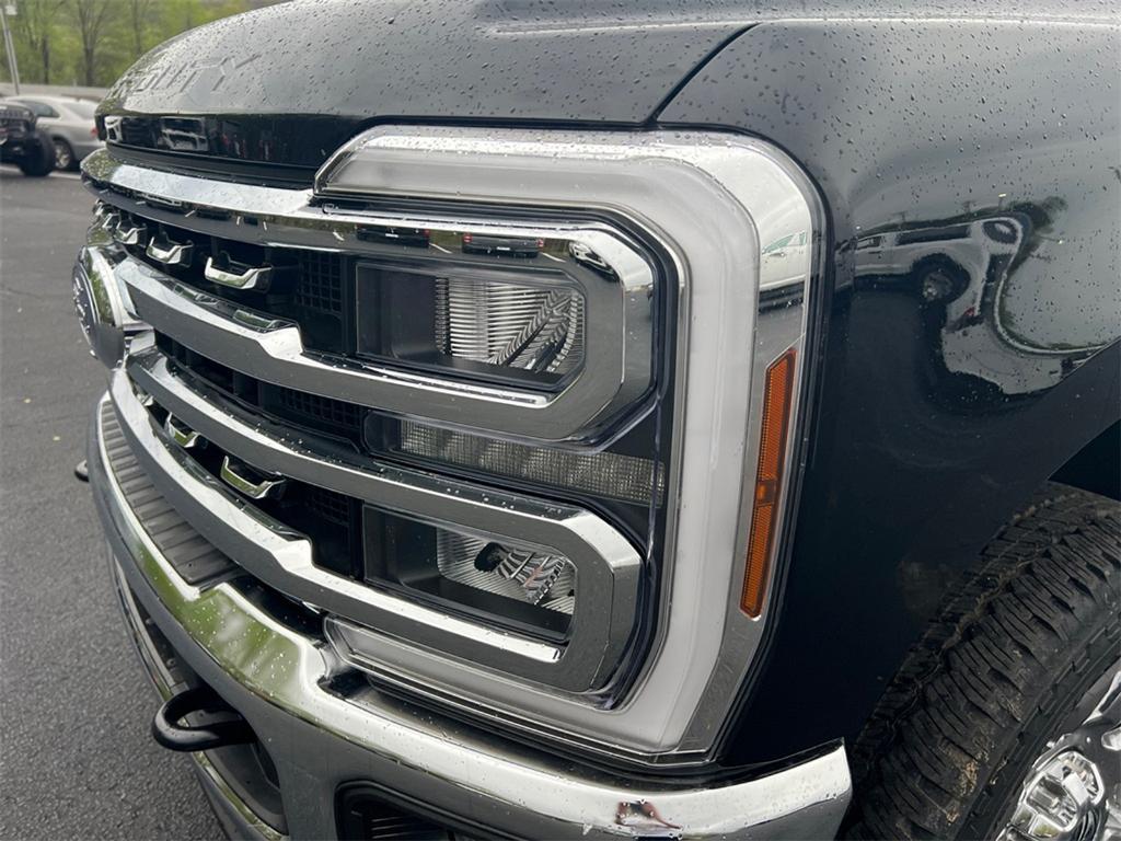 new 2025 Ford F-250 car, priced at $77,180