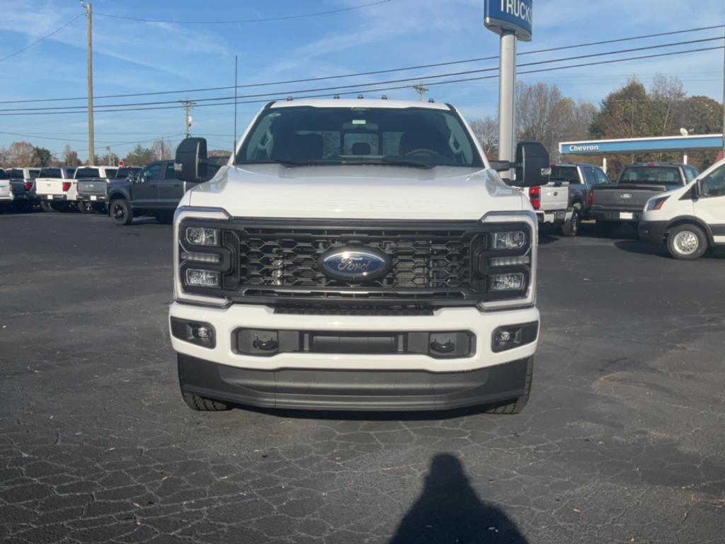 new 2024 Ford F-250 car, priced at $55,245