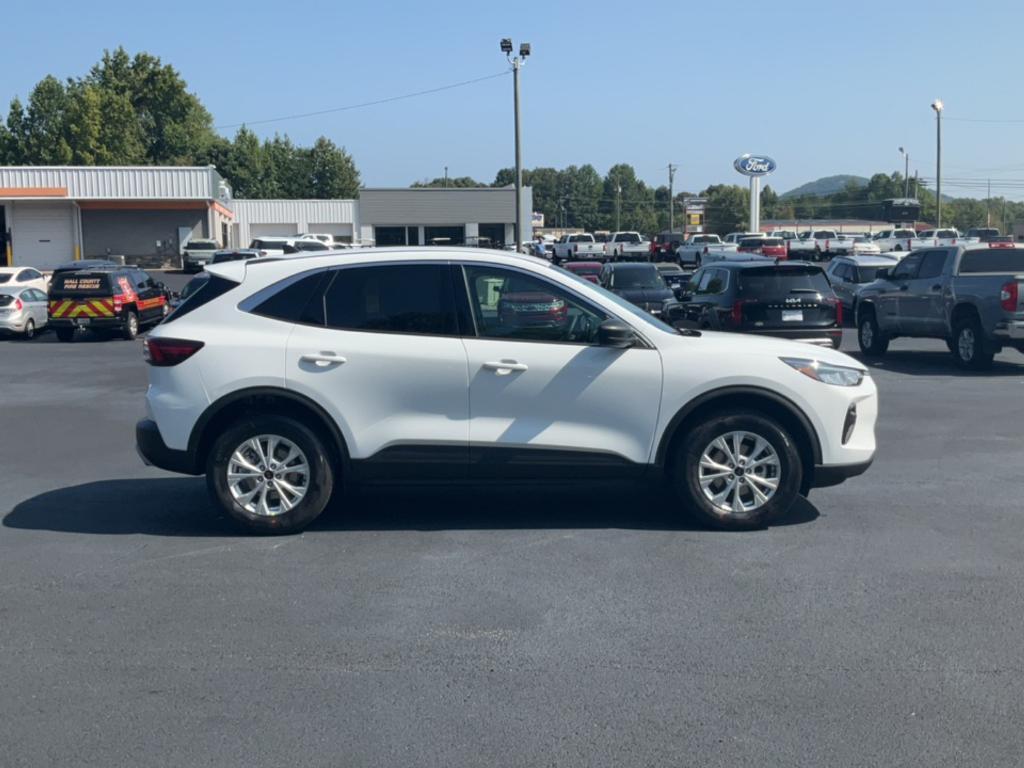 new 2024 Ford Escape car, priced at $29,155