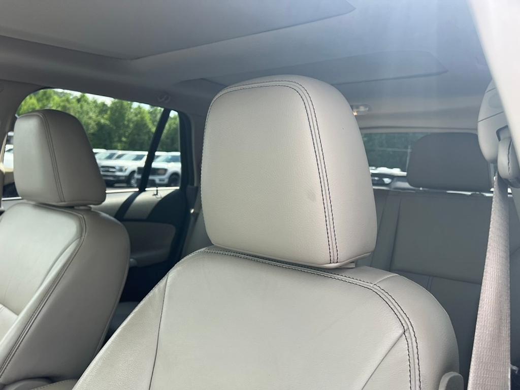 used 2011 Ford Edge car, priced at $6,998