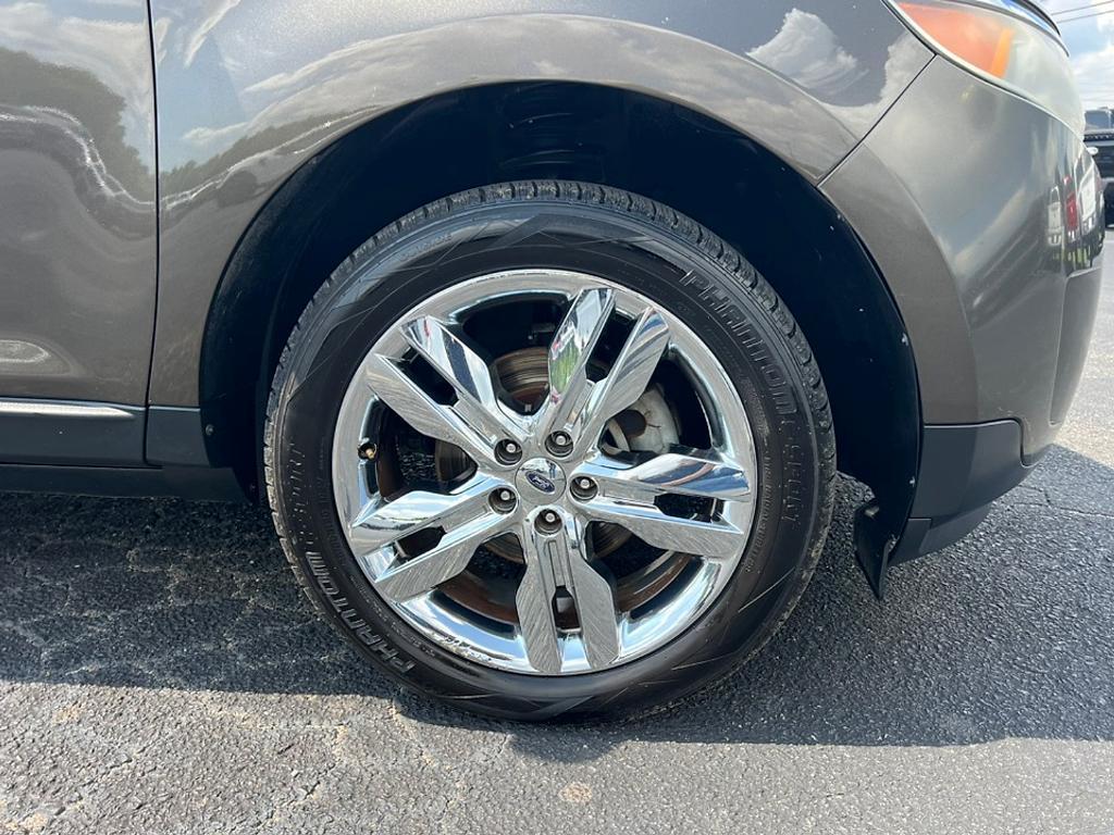 used 2011 Ford Edge car, priced at $6,998