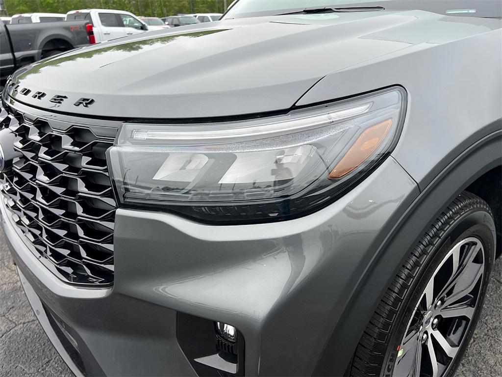 new 2025 Ford Explorer car, priced at $43,966
