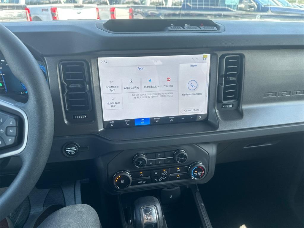 new 2025 Ford Bronco car, priced at $35,885