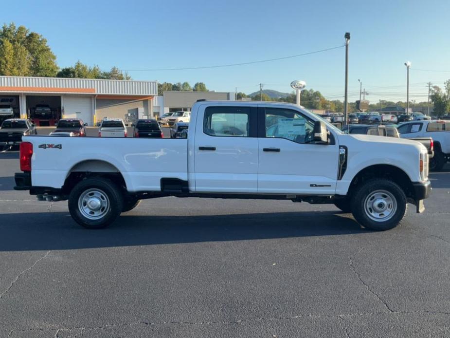 new 2024 Ford F-350 car, priced at $60,140