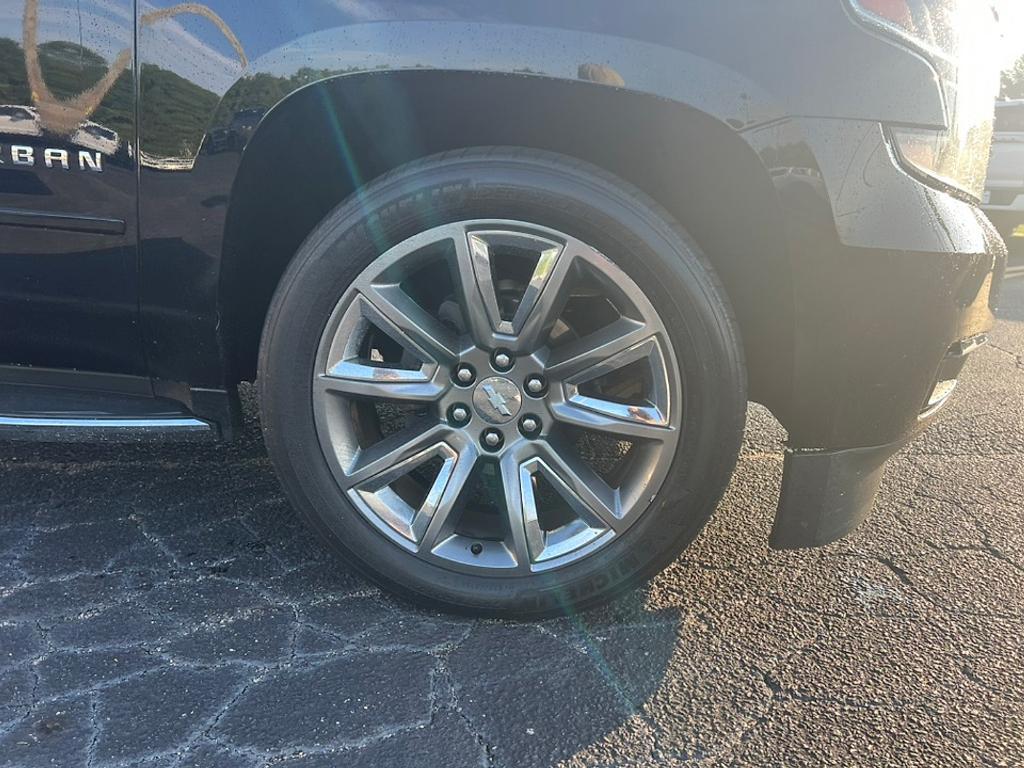 used 2016 Chevrolet Suburban car, priced at $20,994