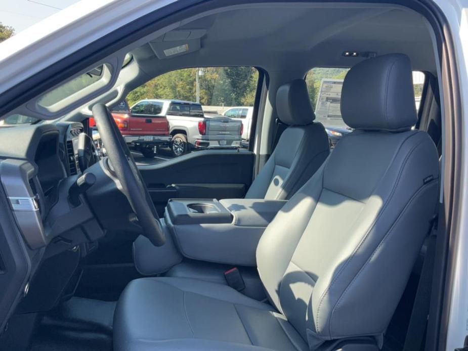 new 2024 Ford F-150 car, priced at $42,490