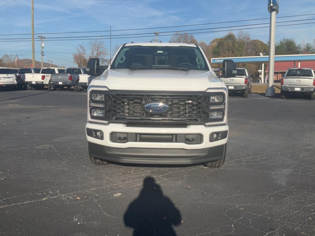 new 2024 Ford F-250 car, priced at $60,245