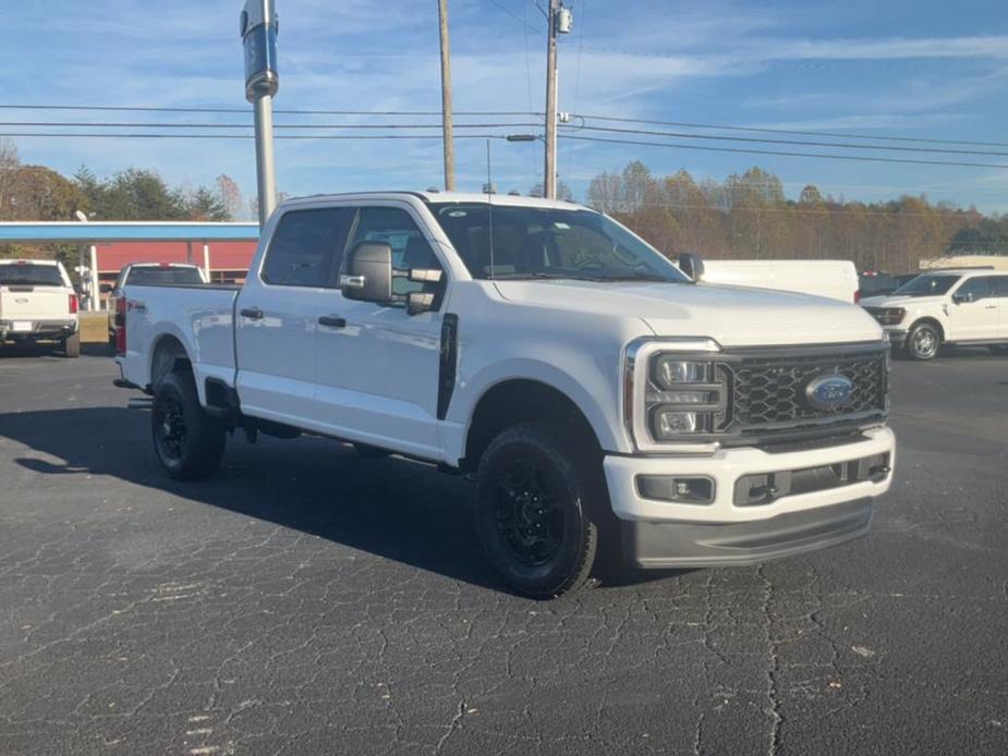 new 2024 Ford F-250 car, priced at $59,245