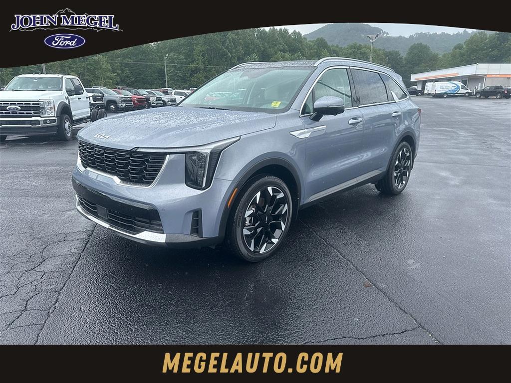 used 2024 Kia Sorento car, priced at $33,989