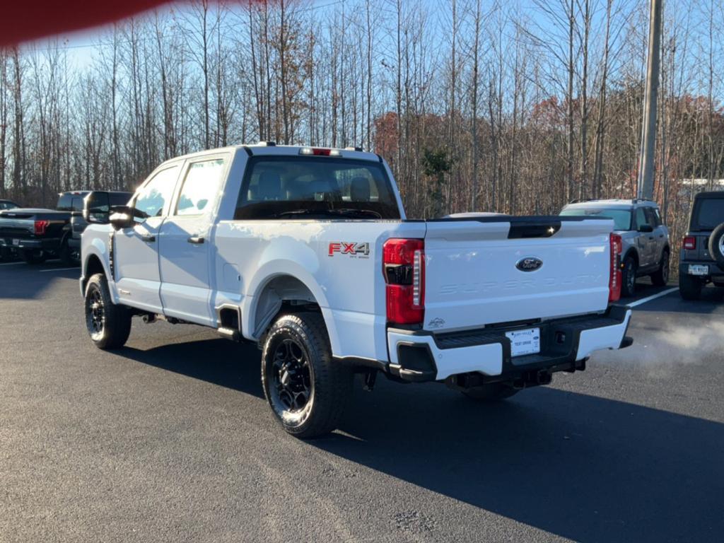 new 2024 Ford F-250 car, priced at $63,600