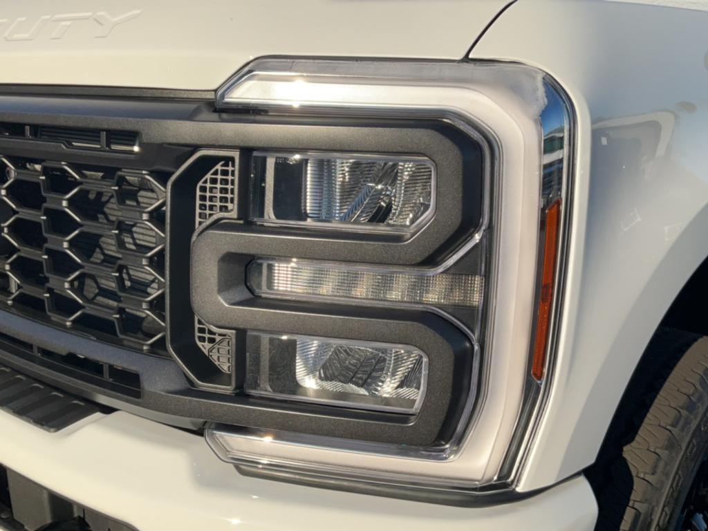 new 2024 Ford F-250 car, priced at $63,600