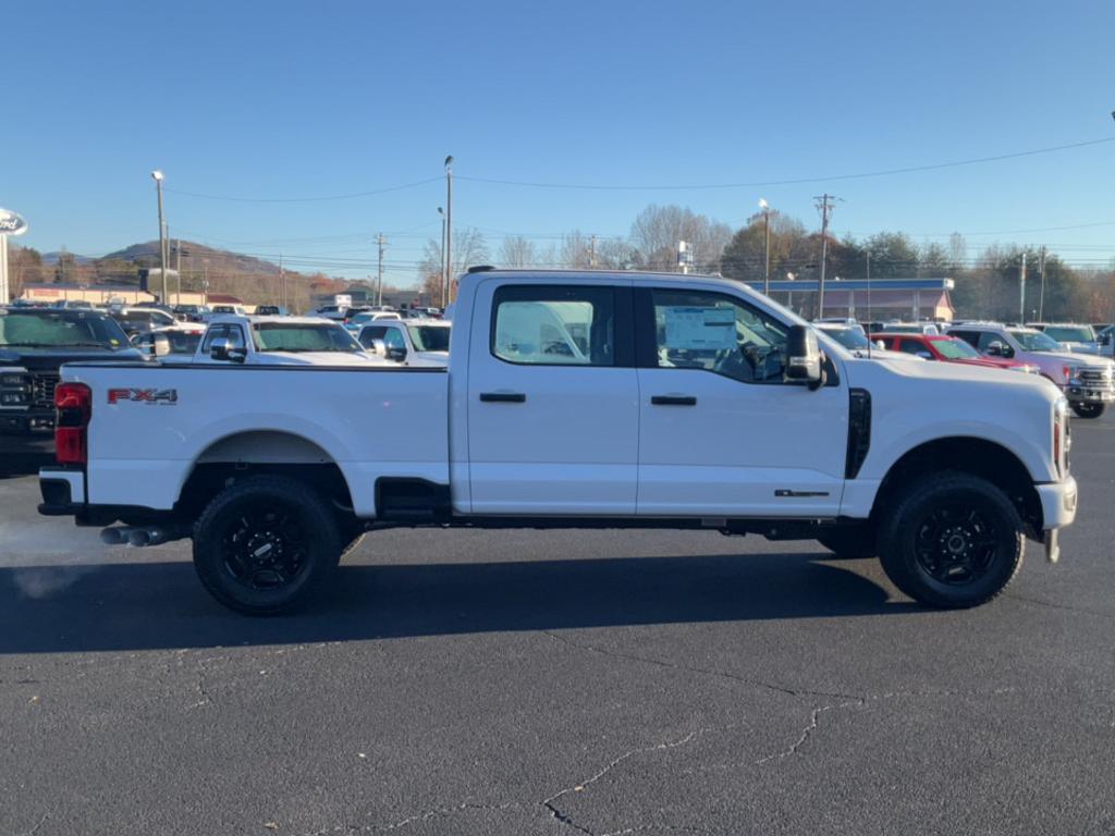 new 2024 Ford F-250 car, priced at $63,600