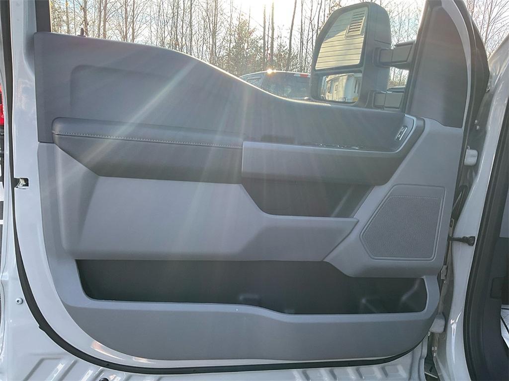 new 2026 Ford F-350 car, priced at $75,385