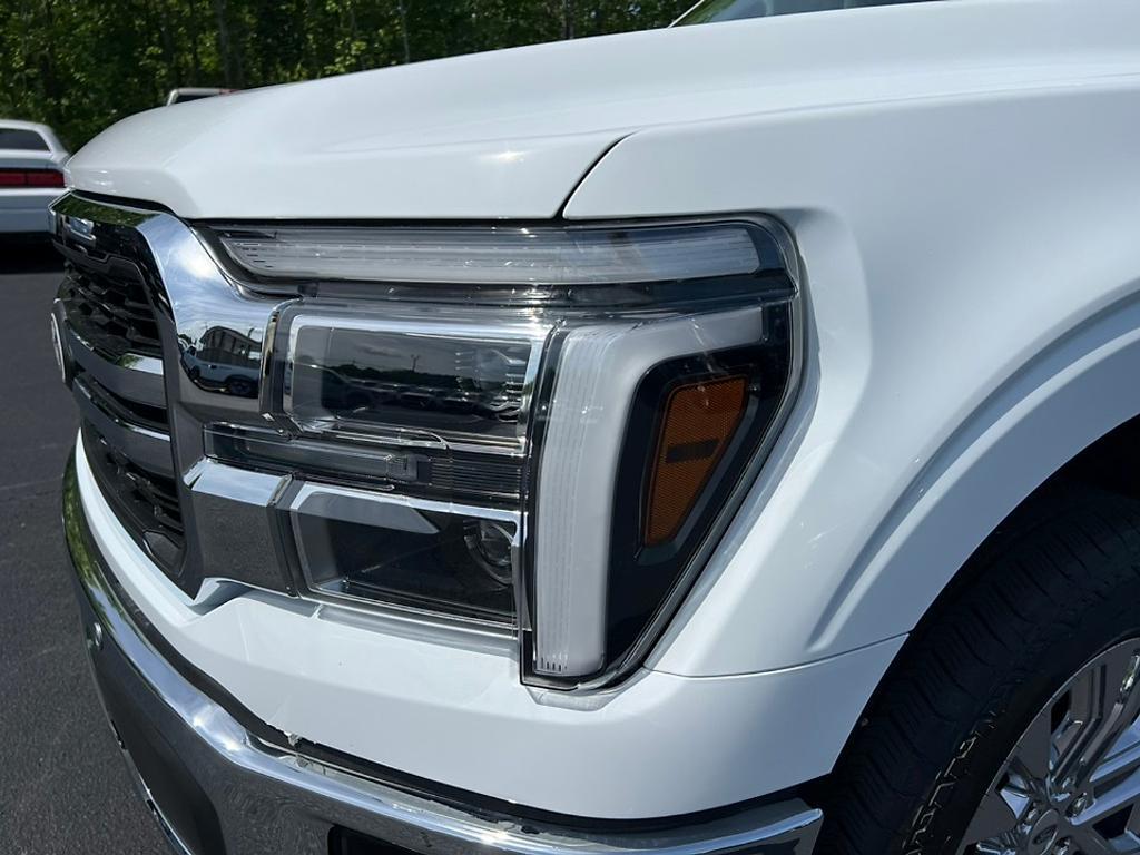 new 2025 Ford F-150 car, priced at $59,924