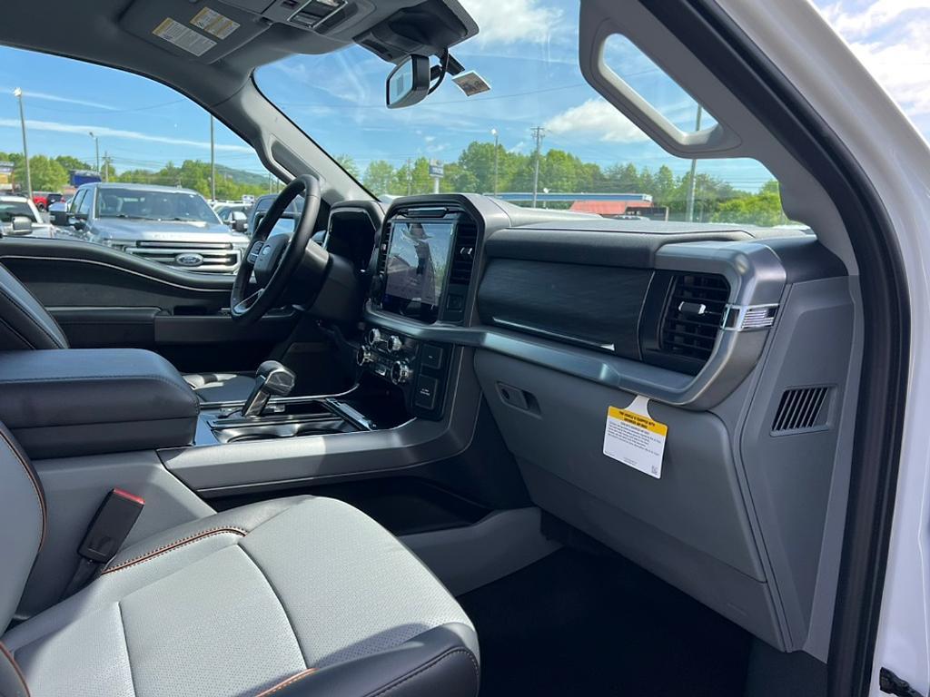 new 2025 Ford F-150 car, priced at $59,924