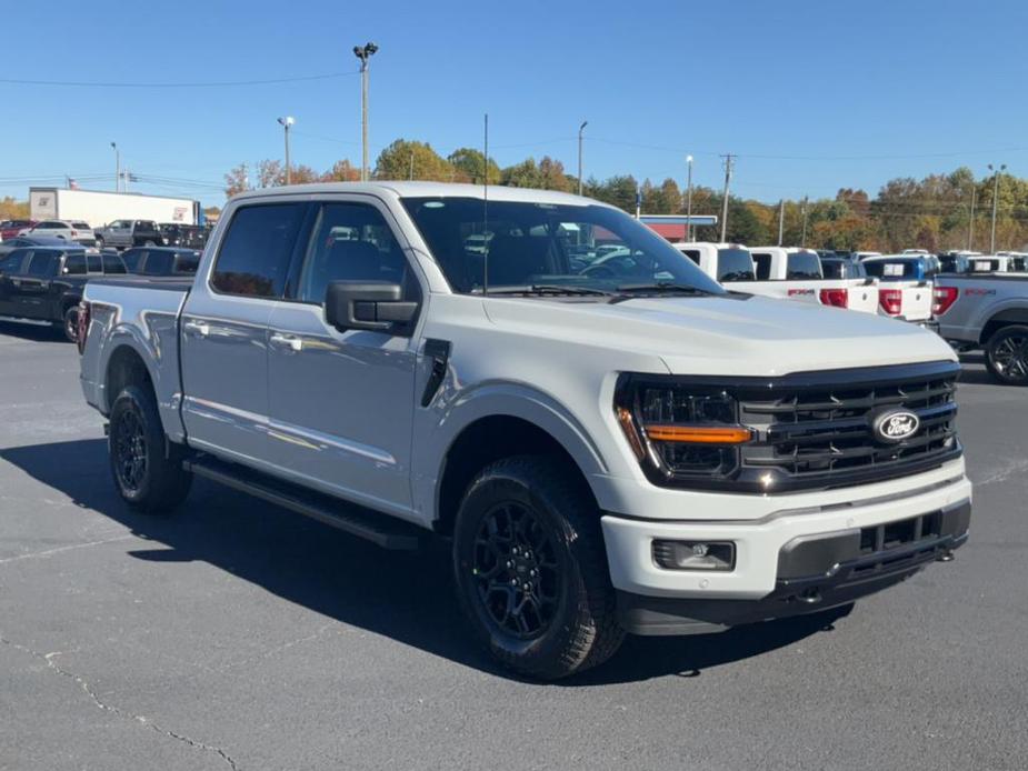 new 2024 Ford F-150 car, priced at $52,260