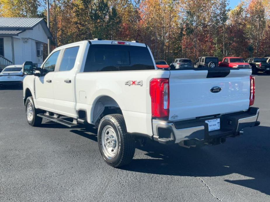 new 2024 Ford F-250 car, priced at $49,330