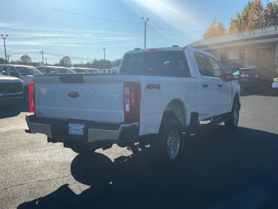 new 2024 Ford F-250 car, priced at $49,330