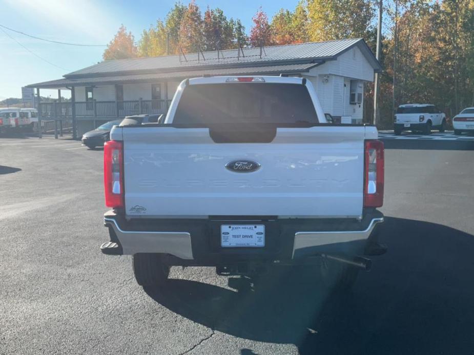 new 2024 Ford F-250 car, priced at $49,330