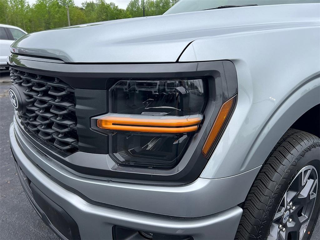 new 2025 Ford F-150 car, priced at $47,035