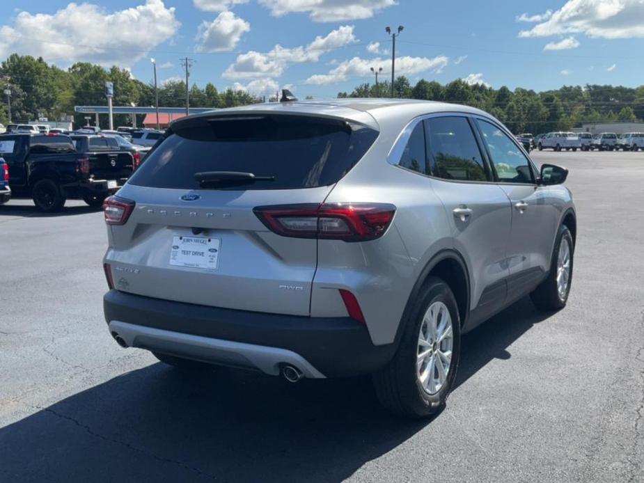 new 2024 Ford Escape car, priced at $28,905