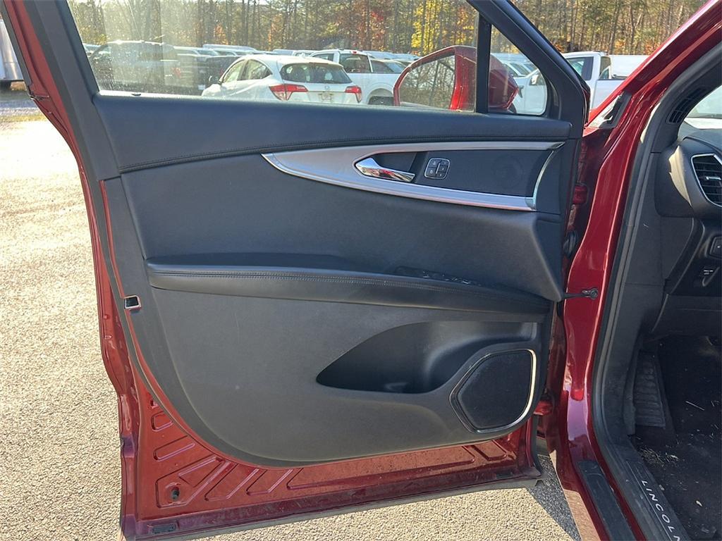 used 2019 Lincoln Nautilus car, priced at $20,865