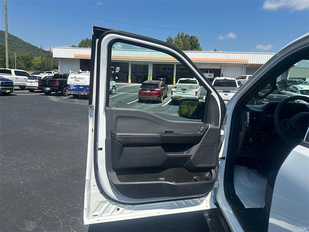 new 2025 Ford F-150 car, priced at $51,225