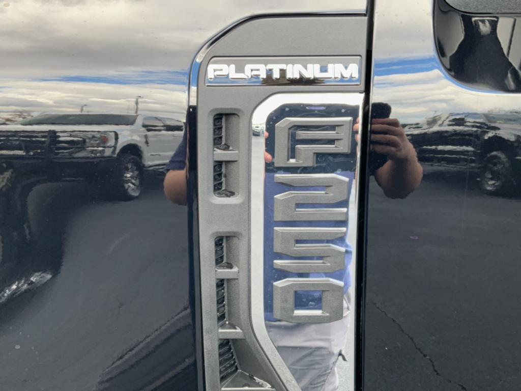 new 2024 Ford F-250 car, priced at $92,140