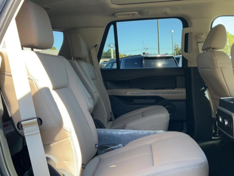 new 2024 Ford Expedition car, priced at $62,820