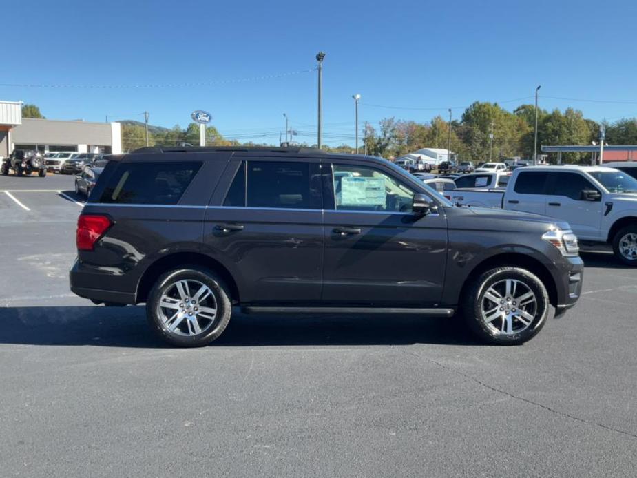 new 2024 Ford Expedition car, priced at $62,820