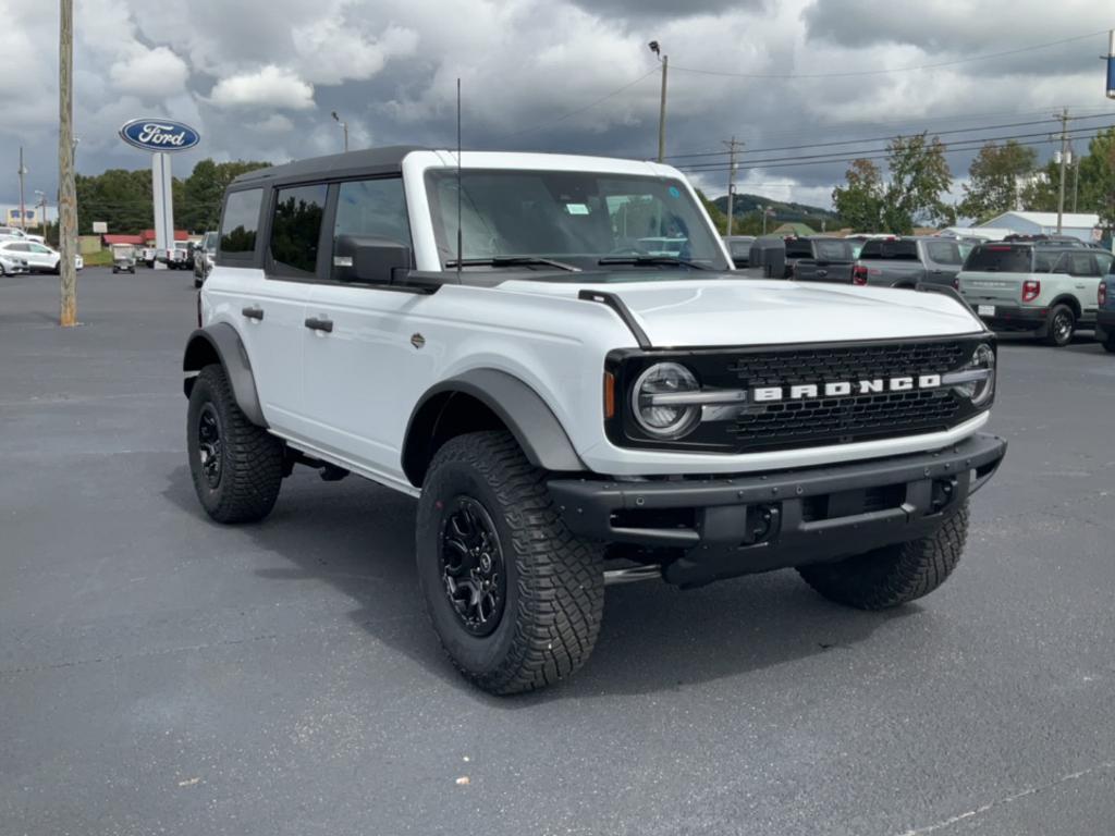 new 2024 Ford Bronco car, priced at $57,440