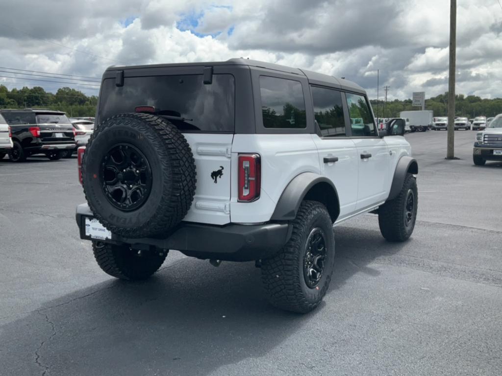 new 2024 Ford Bronco car, priced at $57,440