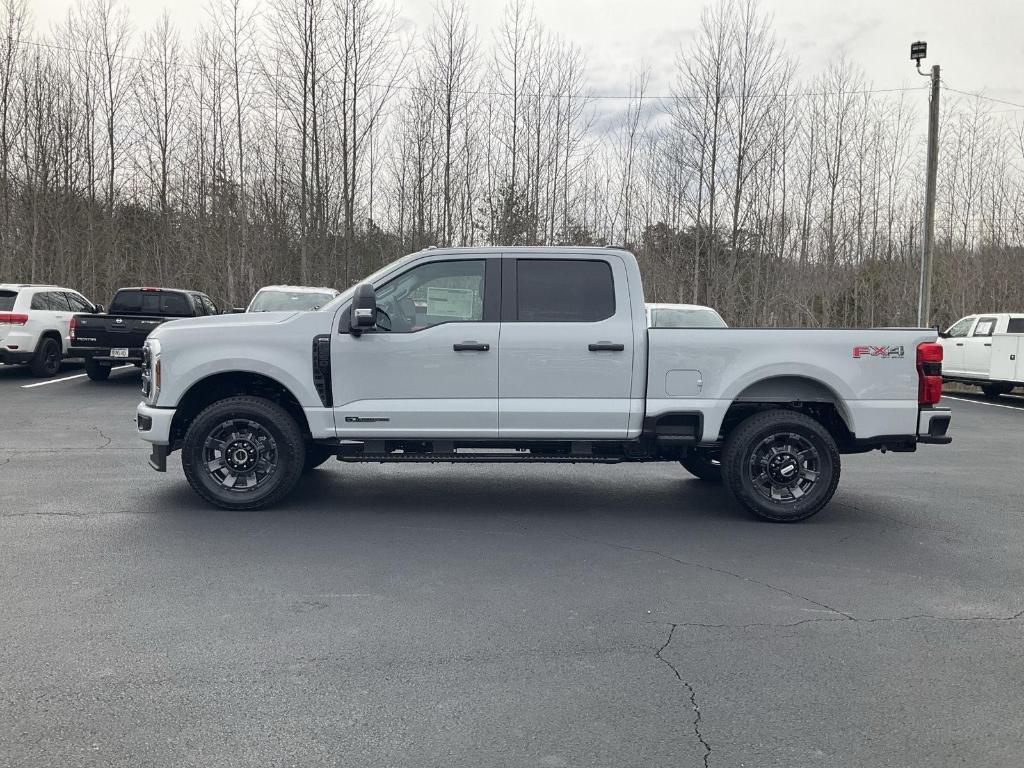 new 2025 Ford F-250 car, priced at $72,660