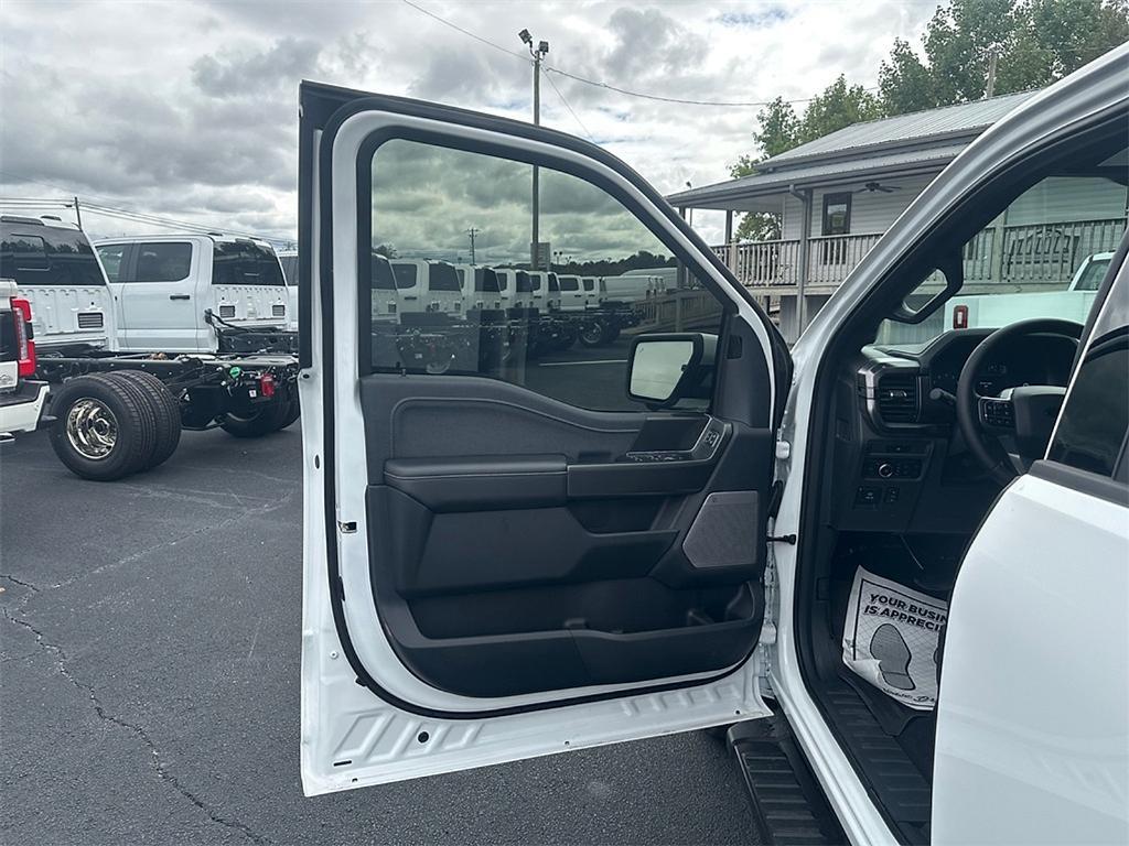 new 2025 Ford F-150 car, priced at $65,219