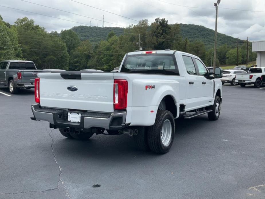 new 2024 Ford F-350 car, priced at $61,920