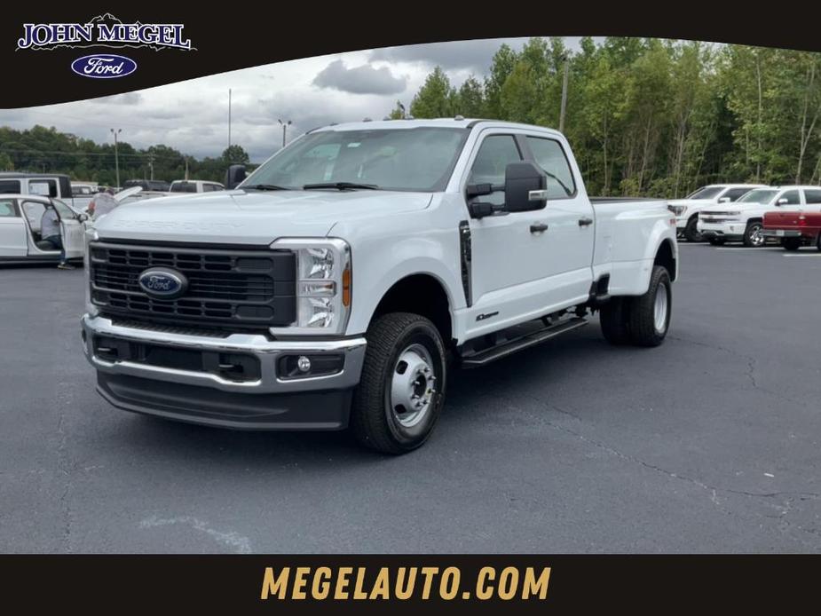 new 2024 Ford F-350 car, priced at $61,920