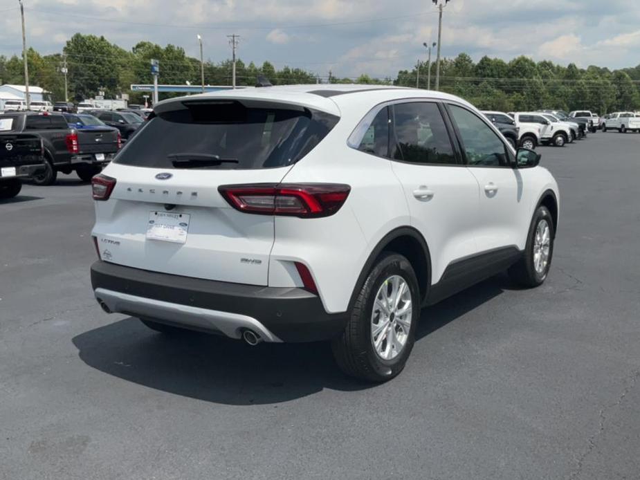 new 2024 Ford Escape car, priced at $29,405