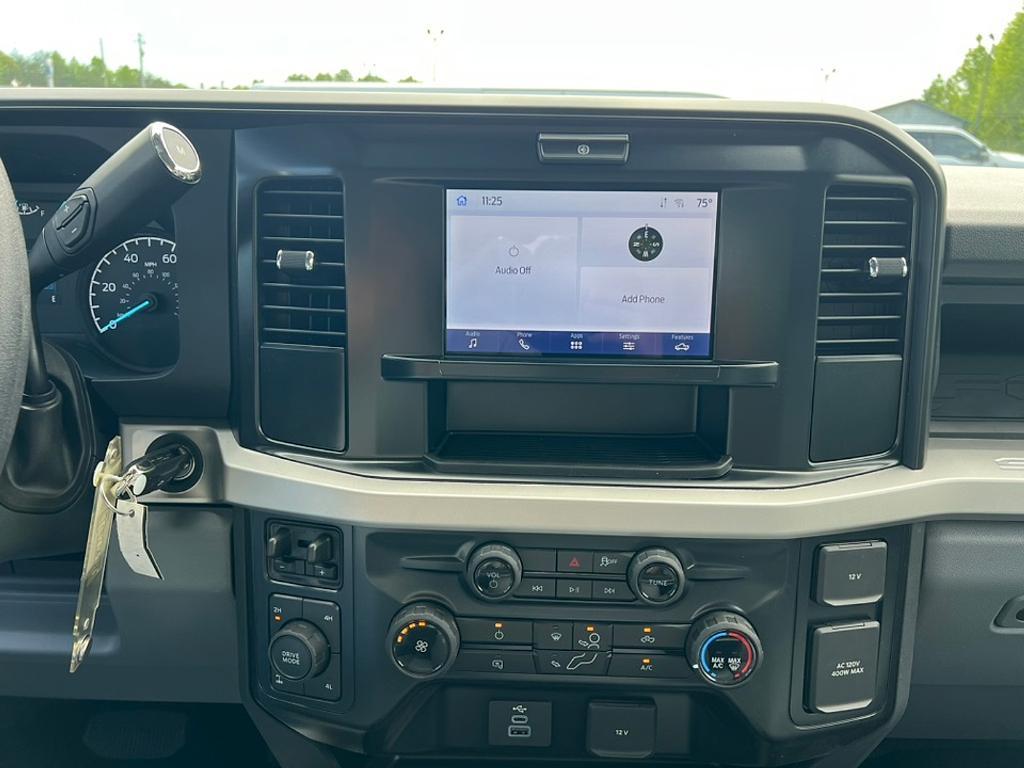 new 2025 Ford F-250 car, priced at $61,450