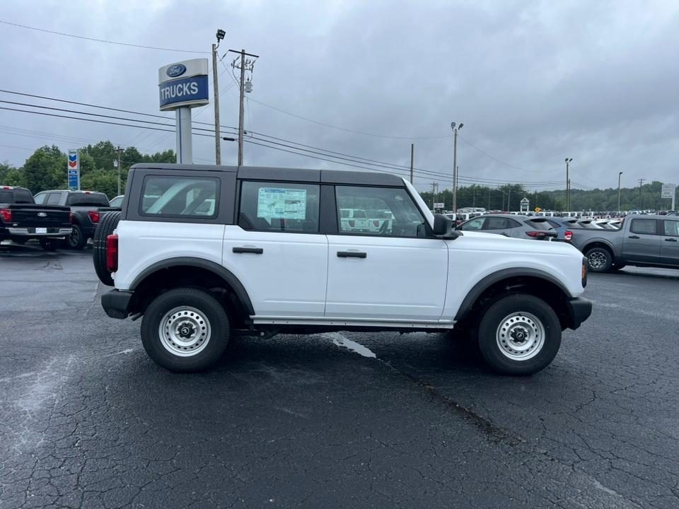 new 2025 Ford Bronco car, priced at $38,075