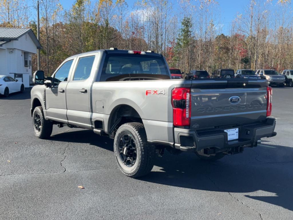 new 2024 Ford F-250 car, priced at $54,810