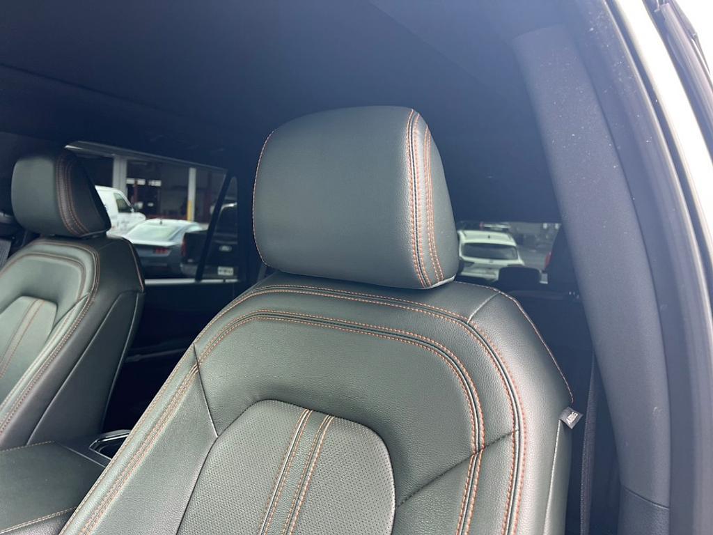 used 2022 Ford Expedition car, priced at $50,625